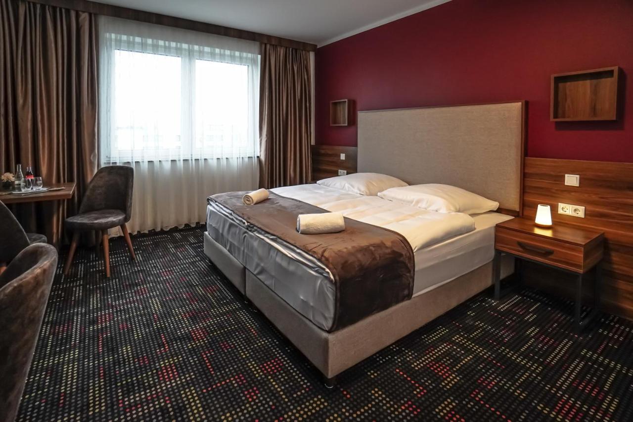 Sunset Hotel Kelsterbach Exterior photo